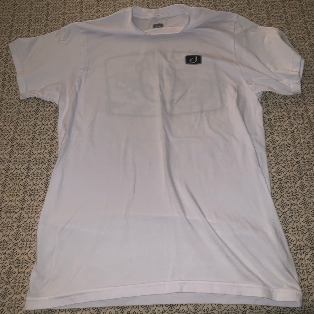 White huk shirt size medium